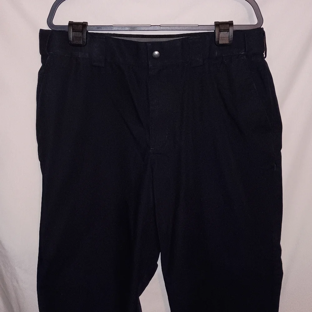 Mens' 5.11 Tactical Black Ripstop Pants Slacks Size 39 x 30.75